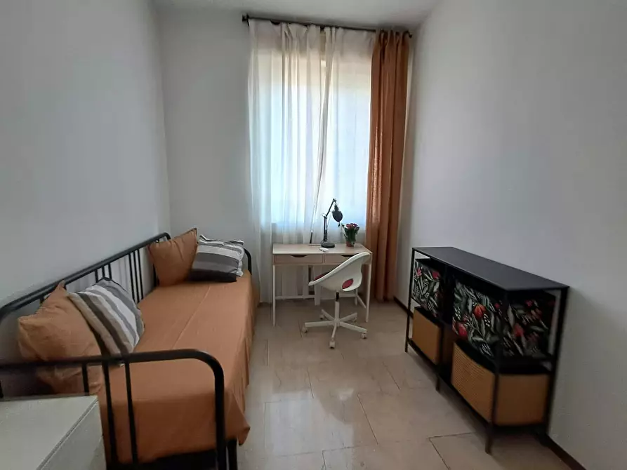 Immagine 4 di Camera in affitto  in Via Fridtjof Nansen a Milano