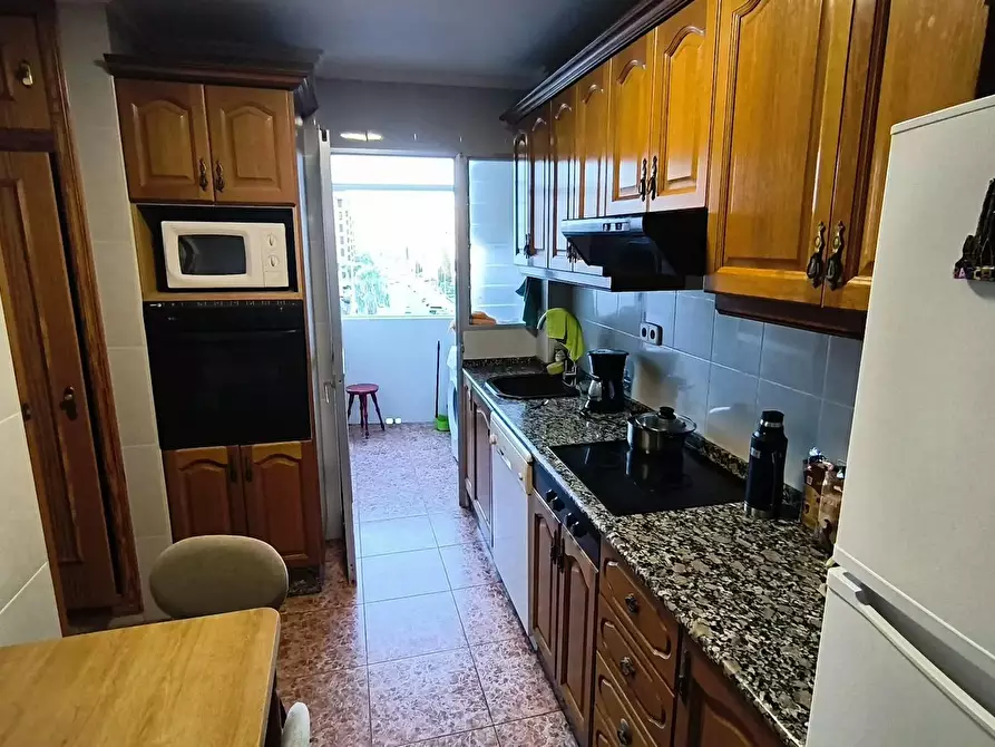 Immagine 7 di Camera in affitto  in Carrer de Gran Canària a Valencia