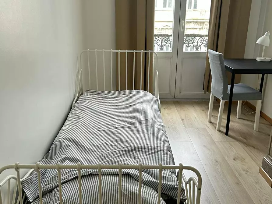 Immagine 3 di Camera in affitto  in Boulevard Maurice Lemonnier a Bruxelles