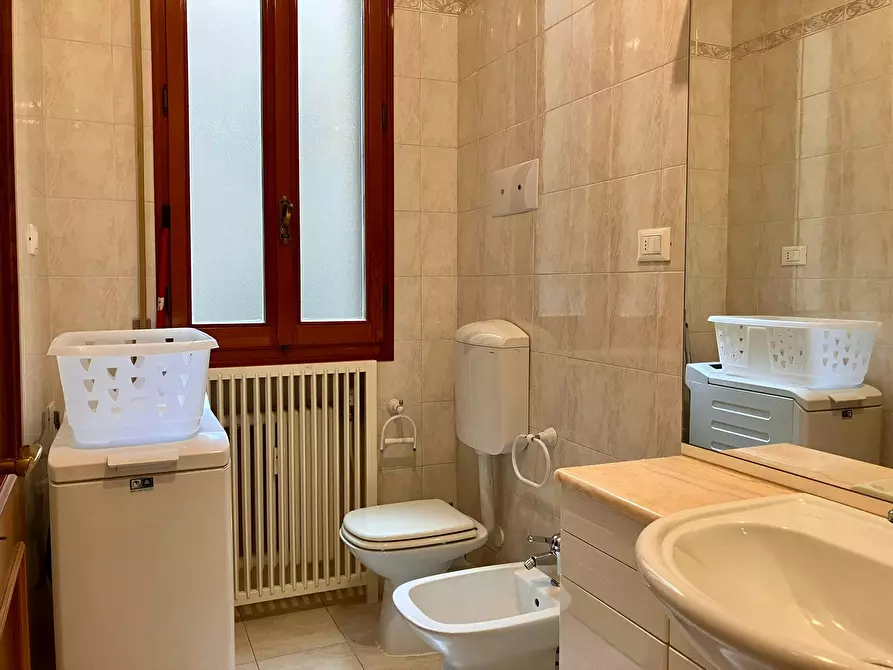 Immagine 8 di Camera in affitto  in Via Ruggero Grieco a Bologna