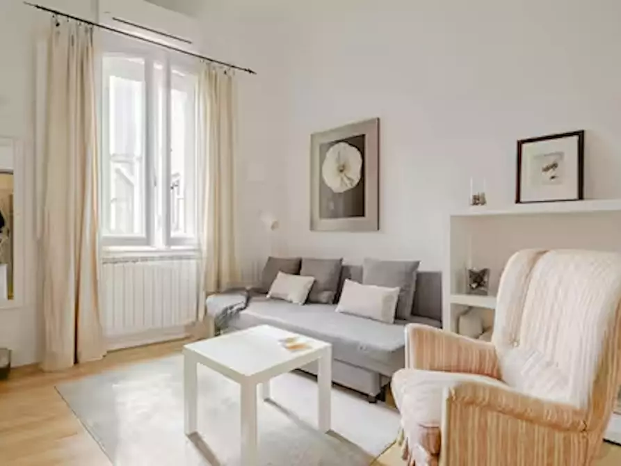 Immagine 1 di Appartamento in affitto  in Borgo Pinti a Firenze