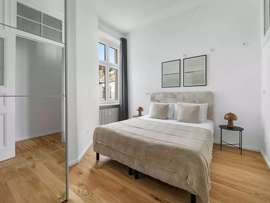 Immagine 5 di Appartamento in affitto  in Kirchstraße a Berlin