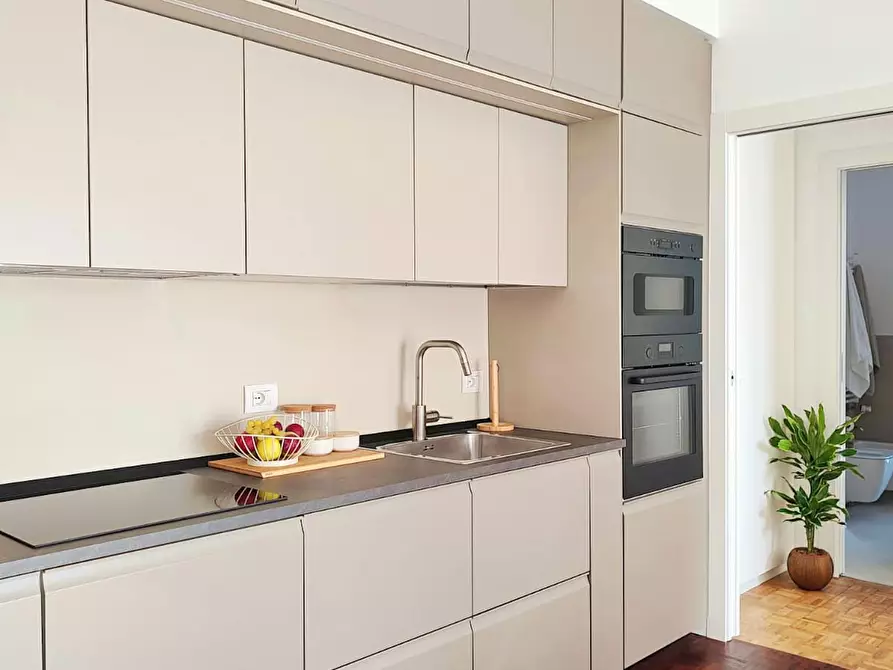 Immagine 9 di Appartamento in affitto  in Via Privata Battista De Rolandi a Milano