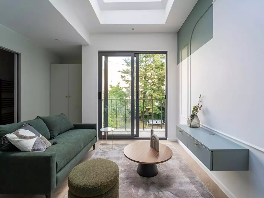 Immagine 1 di Appartamento in affitto  in Rue Franz Merjay a Ixelles