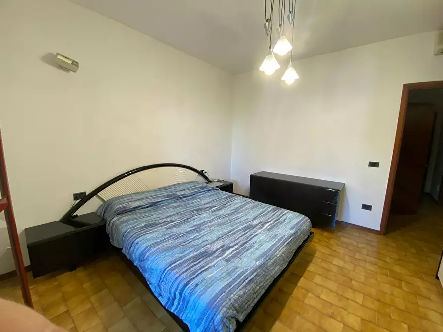 Immagine 4 di Camera in affitto  in Via Piemonte a Firenze