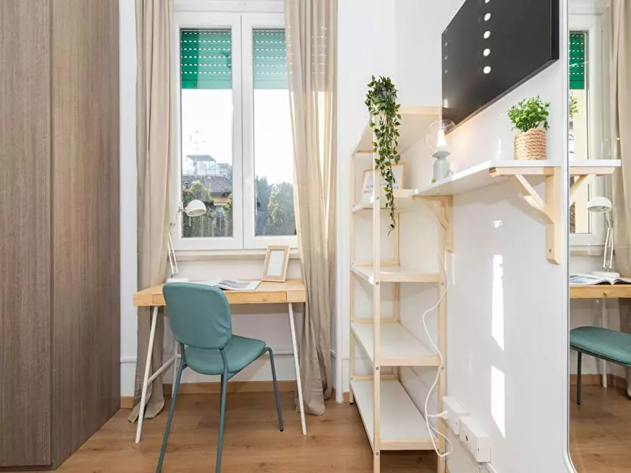 Immagine 5 di Camera in affitto  in Via Giuseppe Regaldi a Milano