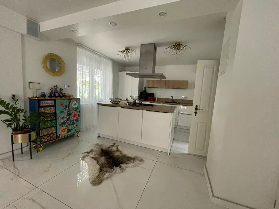 Immagine 9 di Casa indipendente in affitto  in Am Sandring a Schwalbach am Taunus