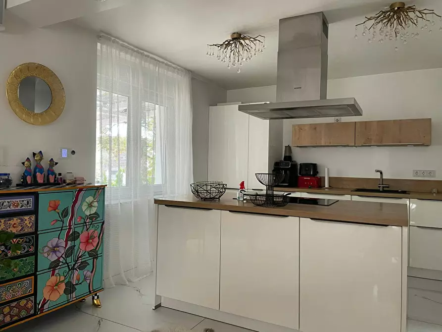 Immagine 8 di Casa indipendente in affitto  in Am Sandring a Schwalbach am Taunus