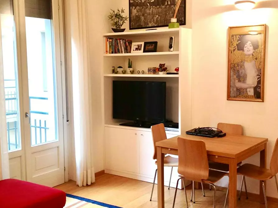 Immagine 1 di Casa indipendente in affitto  in Corso di Porta Ticinese a Milano