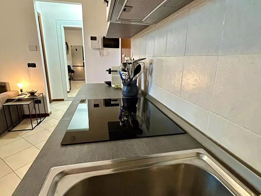 Immagine 9 di Appartamento in affitto  in Via dei Carafa a Milano