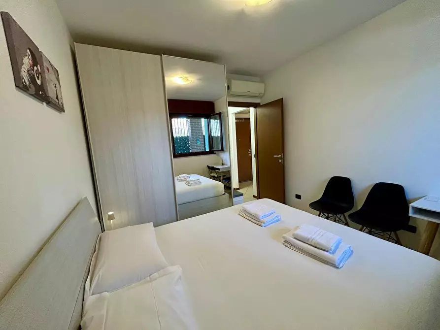 Immagine 4 di Appartamento in affitto  in Via dei Carafa a Milano