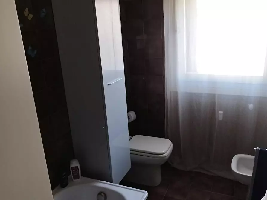 Immagine 3 di Camera in affitto  in Via Gioacchino Rossini a Padova