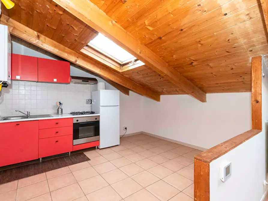 Immagine 9 di Camera condivisa in affitto  in Via Pollenzo a Torino