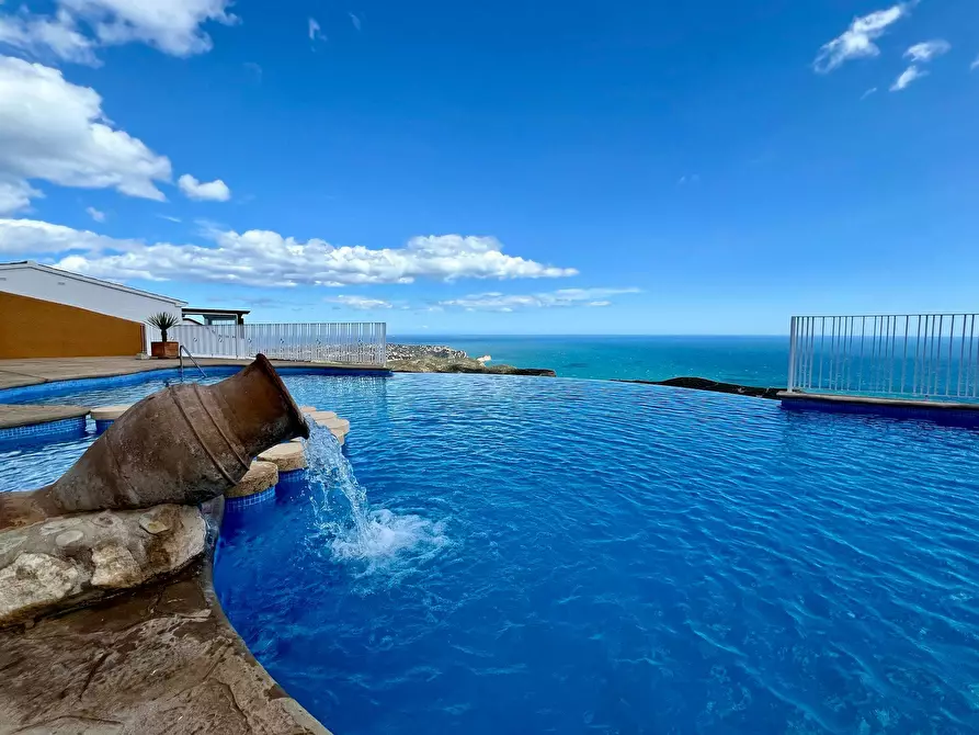 Immagine 1 di Appartamento in affitto  in Carretera Superior a Poble Nou De Benitatxell, El/Benitachell