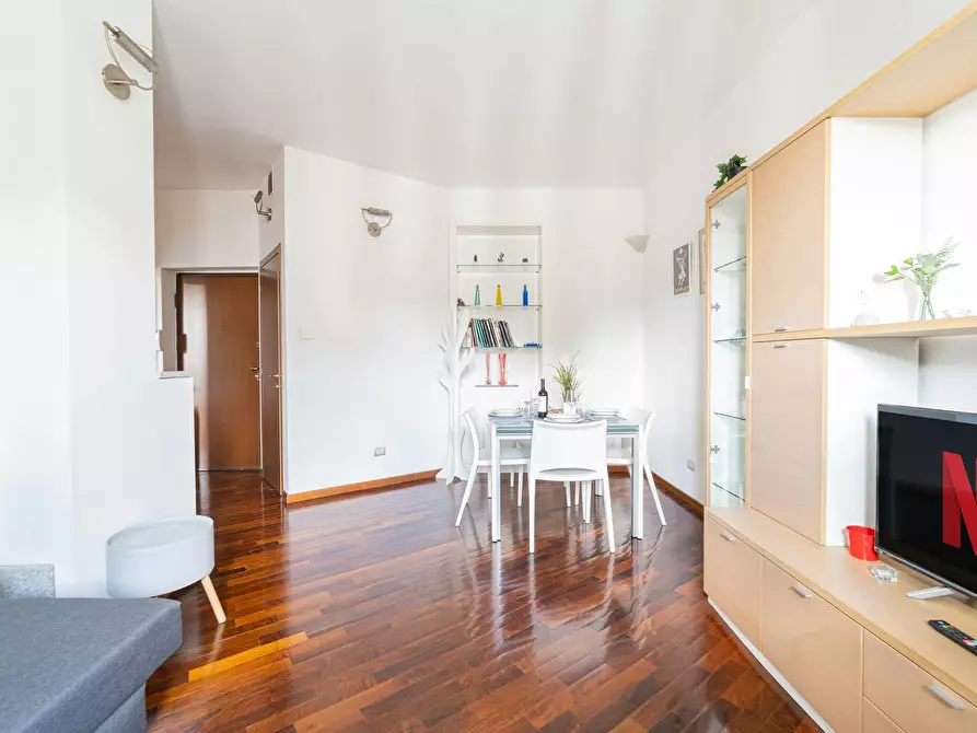 Immagine 3 di Appartamento in affitto  in Piazza Arnoldo Mondadori a Milano