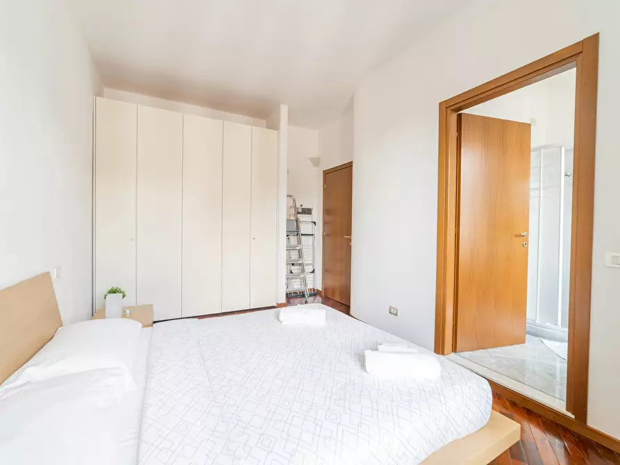 Immagine 10 di Appartamento in affitto  in Piazza Arnoldo Mondadori a Milano