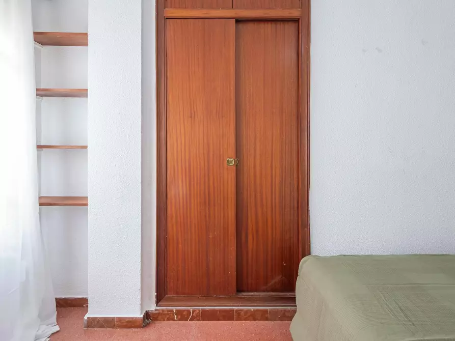 Immagine 9 di Camera in affitto  in Calle San Carlos a Alicante/Alacant