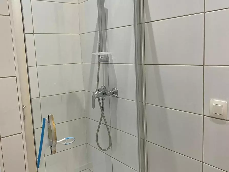 Immagine 8 di Camera in affitto  in Rue du Midi a Bruxelles
