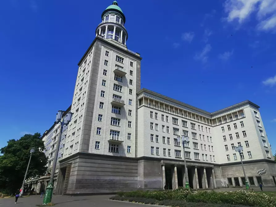 Immagine 1 di Appartamento in affitto  in Frankfurter Tor a Berlin Friedrichshain