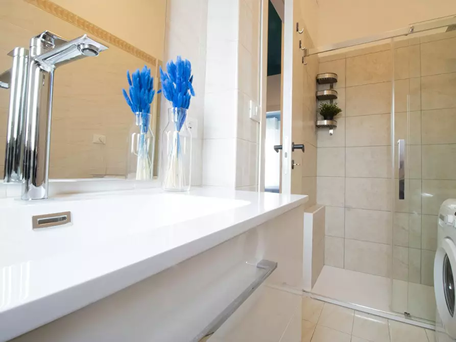 Immagine 1 di Camera in affitto  in Via Contardo Ferrini a Pavia