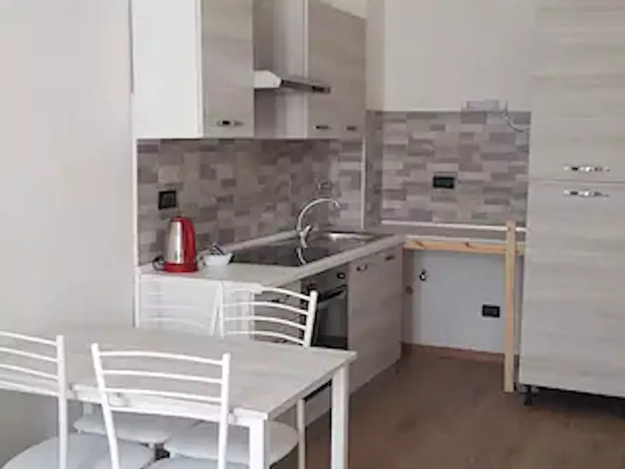 Immagine 3 di Camera in affitto  in Via Tunisi a Torino