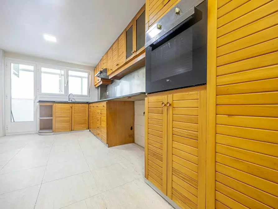 Immagine 10 di Camera in affitto  in Carrer d'Alemany a Valencia