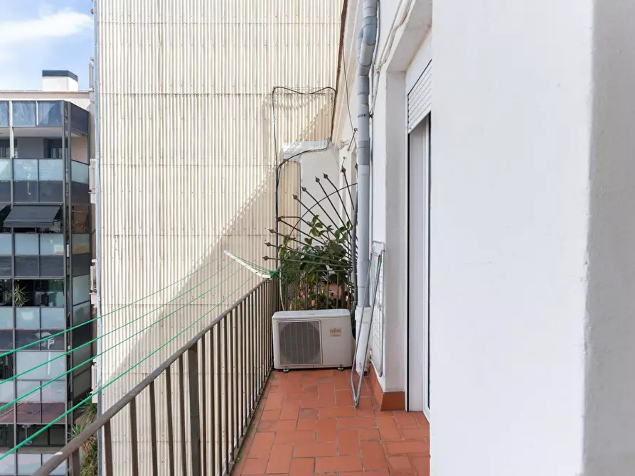 Immagine 4 di Appartamento in affitto  in Carrer de València a Barcelona