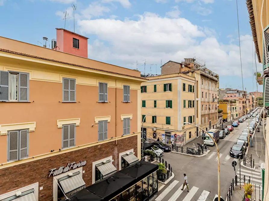 Immagine 10 di Appartamento in affitto  in Via Gabrio Serbelloni a Roma