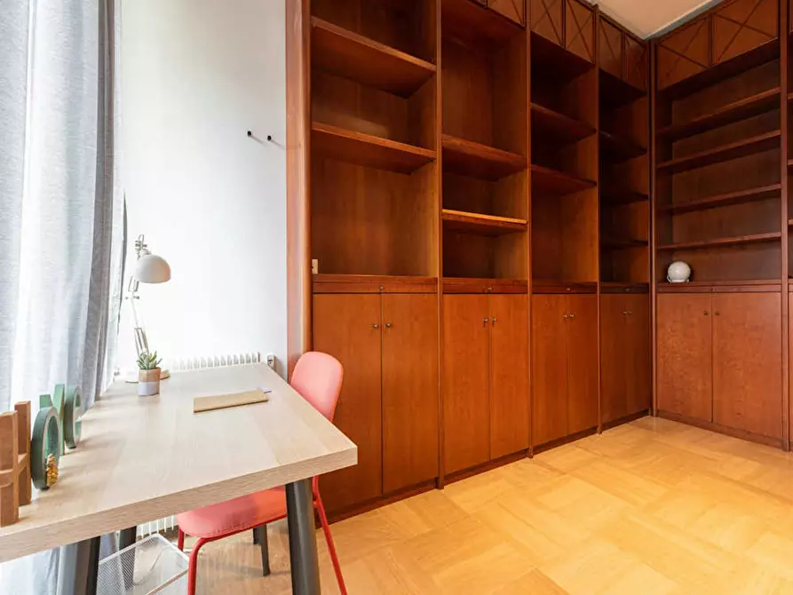 Immagine 7 di Camera in affitto  in Viale Emilio Caldara a Milano