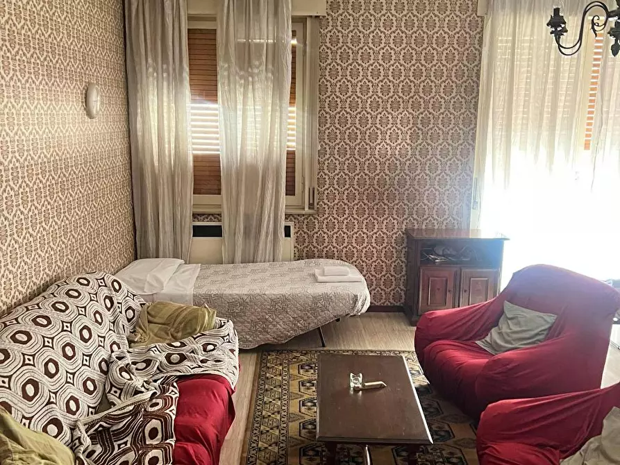 Immagine 1 di Appartamento in affitto  in Via Pompeo Vizzani a Bologna