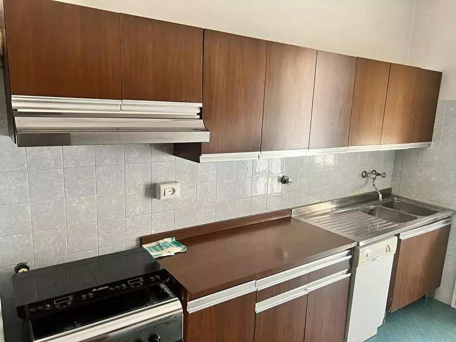 Immagine 5 di Appartamento in affitto  in Via Pompeo Vizzani a Bologna