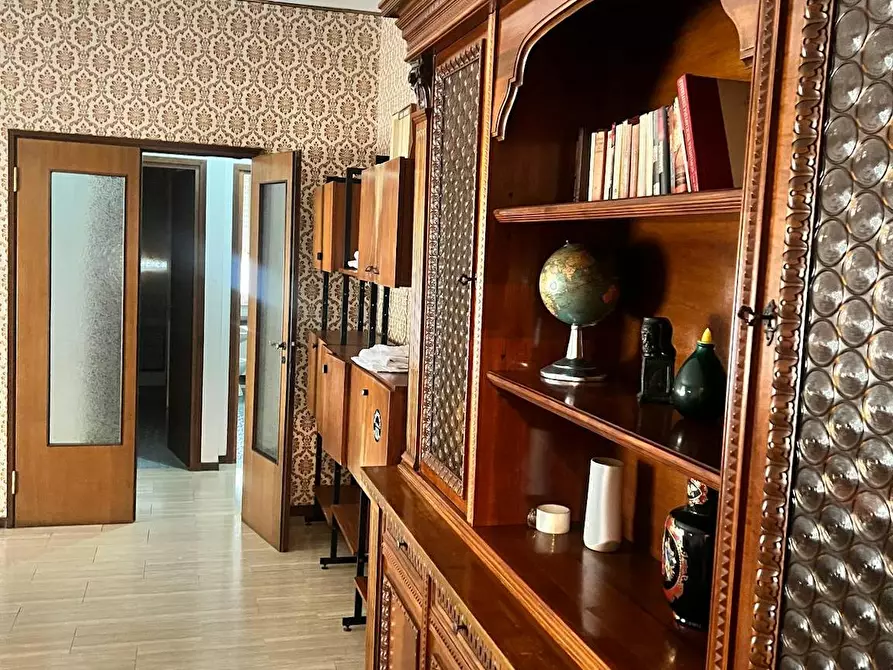 Immagine 4 di Appartamento in affitto  in Via Pompeo Vizzani a Bologna