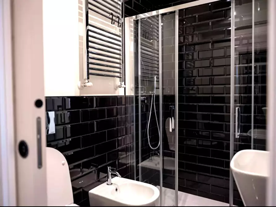 Immagine 7 di Appartamento in affitto  in Via Pietro Crespi a Milano