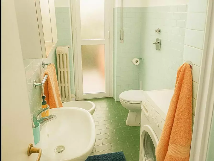 Immagine 4 di Camera in affitto  in Via Federico Chopin a Milano