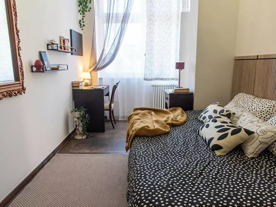 Immagine 1 di Camera in affitto  in Via Mario Musco a Roma