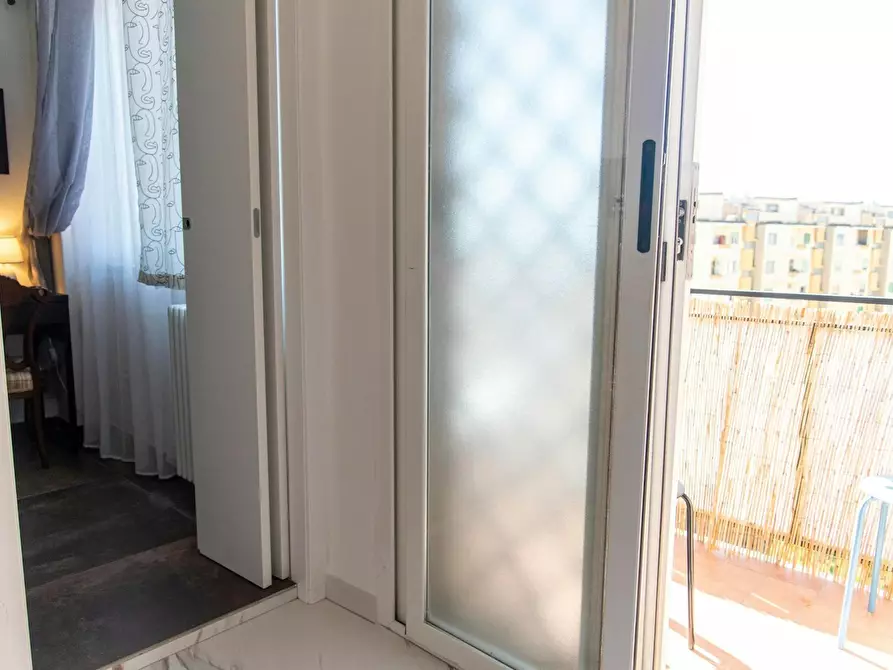 Immagine 10 di Camera in affitto  in Via Mario Musco a Roma