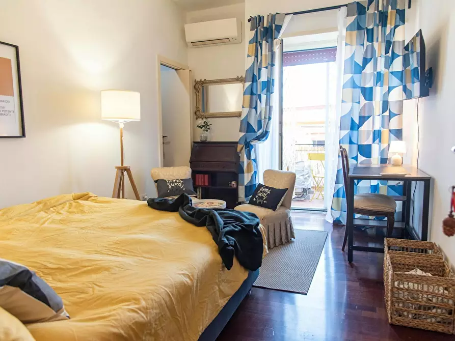 Immagine 5 di Camera in affitto  in Via Mario Musco a Roma