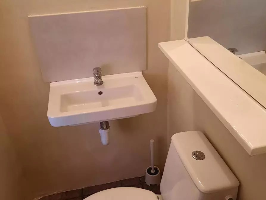 Immagine 2 di Camera in affitto  in Calle Lope de Rueda a Cartagena