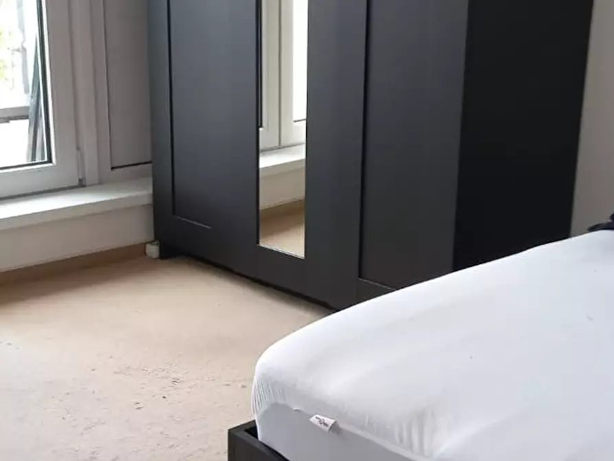 Immagine 4 di Camera in affitto  in Ahrensdorfer Straße a Berlin