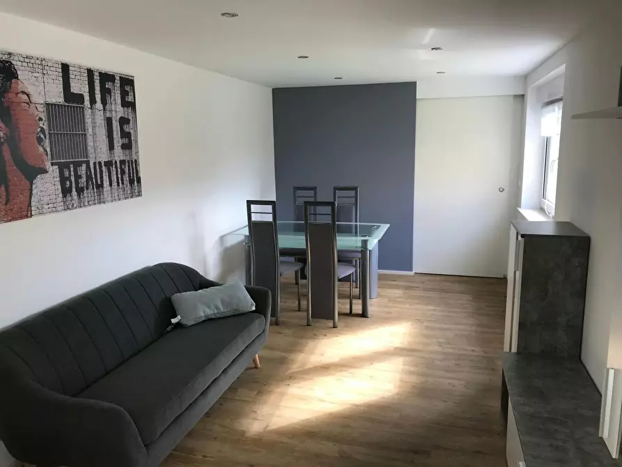 Immagine 6 di Casa indipendente in affitto  in Regensburger Straße a Halle