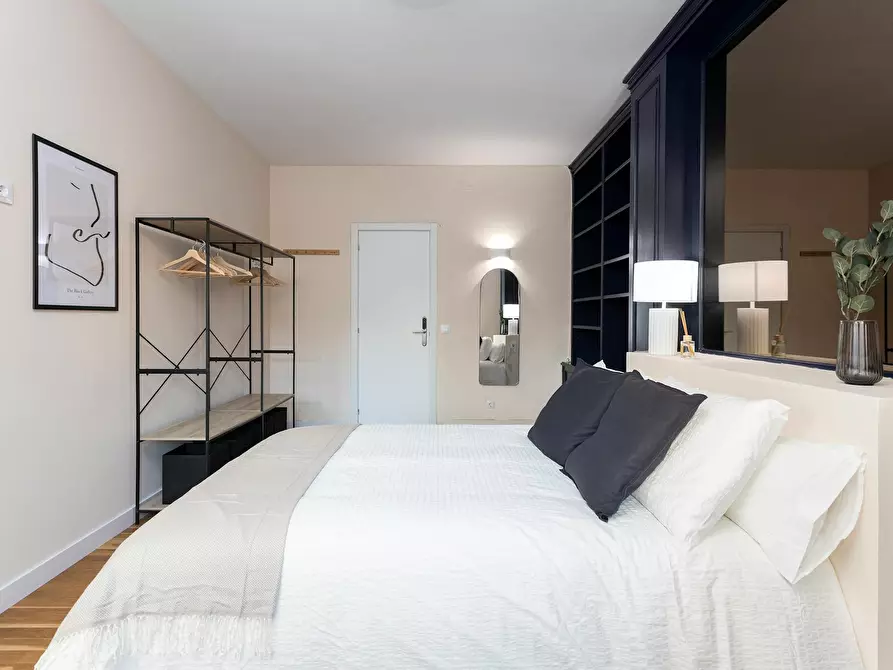 Immagine 3 di Camera in affitto  in Carrer d'Entença a Barcelona