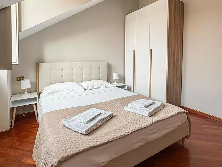 Immagine 4 di Appartamento in affitto  in Via Massena a Torino