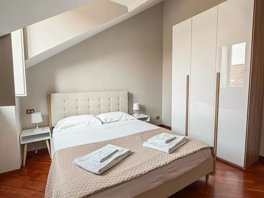 Immagine 5 di Appartamento in affitto  in Via Massena a Torino