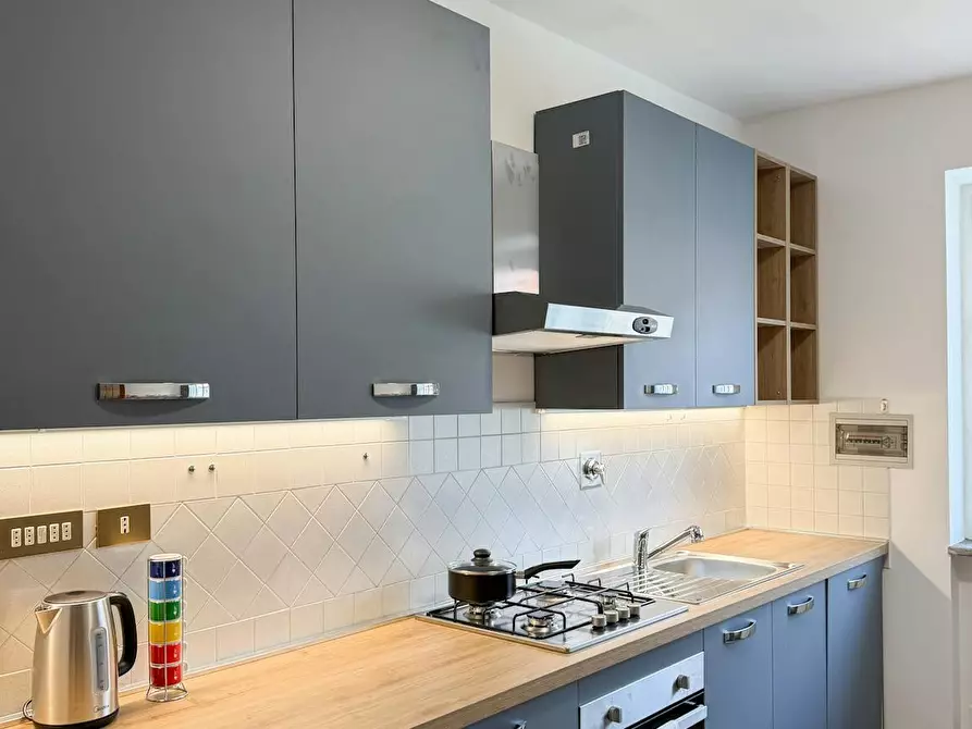 Immagine 2 di Appartamento in affitto  in Via Massena a Torino