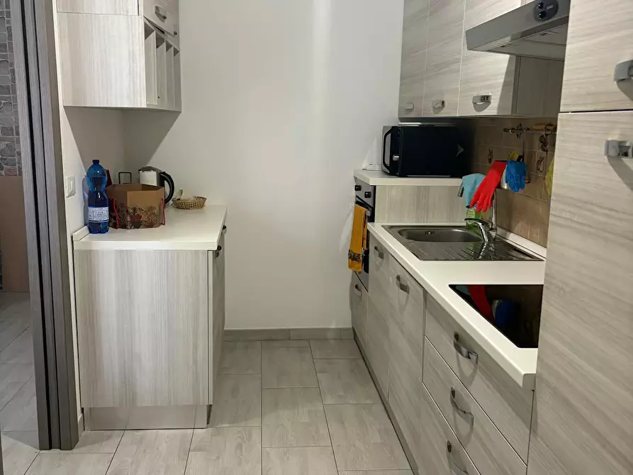 Immagine 4 di Appartamento in affitto  in Via Enrico Fermi a Roma