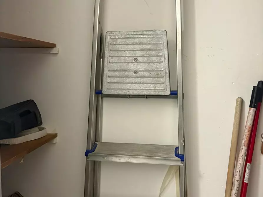 Immagine 8 di Appartamento in affitto  in Via Enrico Fermi a Roma