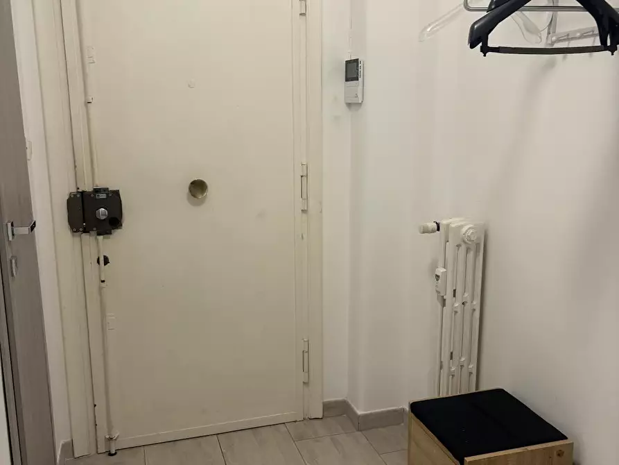 Immagine 7 di Appartamento in affitto  in Via Enrico Fermi a Roma