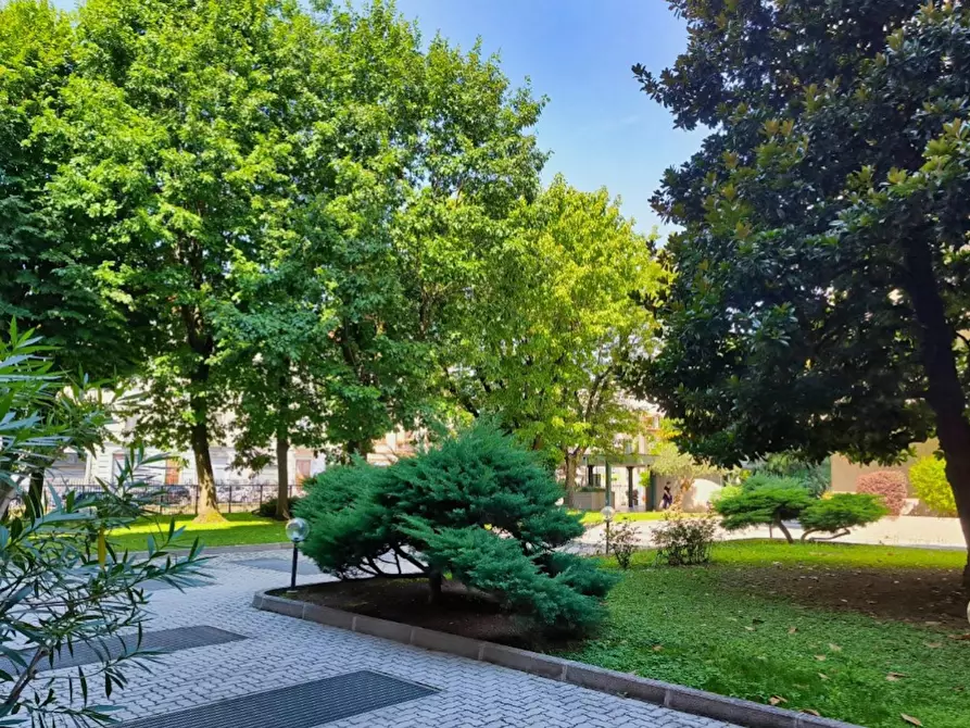 Immagine 4 di Camera in affitto  in Via Giuseppe Ripamonti a Milano