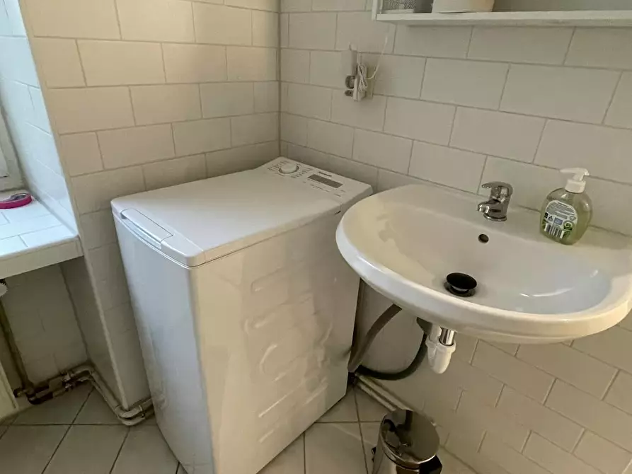Immagine 3 di Appartamento in affitto  in Mainzer Straße a Berlin