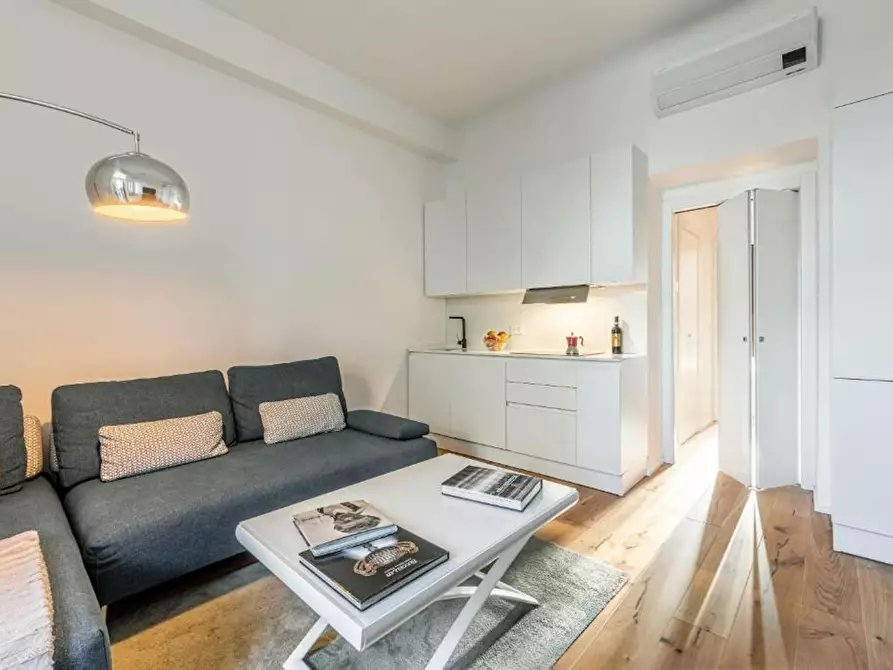 Immagine 5 di Appartamento in affitto  in Via Giorgio Chavez a Milano